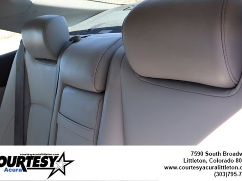 Used 2011 Lexus ES 350 image 25