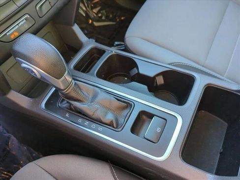 Used 2017 Ford Escape S image 12