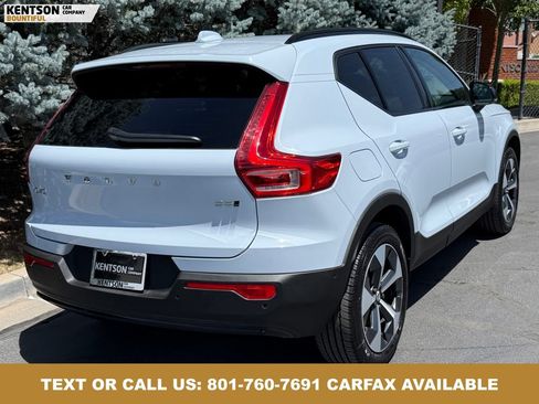 Used 2026 Volvo XC40 B5 Plus AWD/4WD image 8
