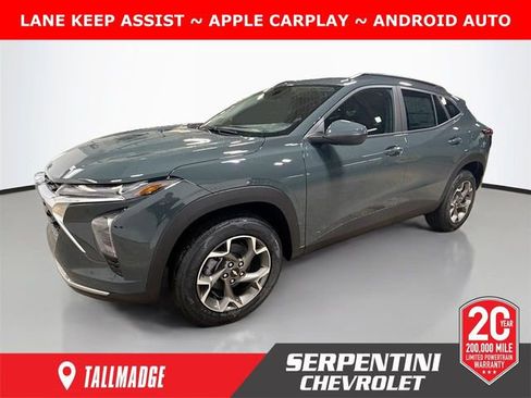 New 2026 Chevrolet Trax LT image 1