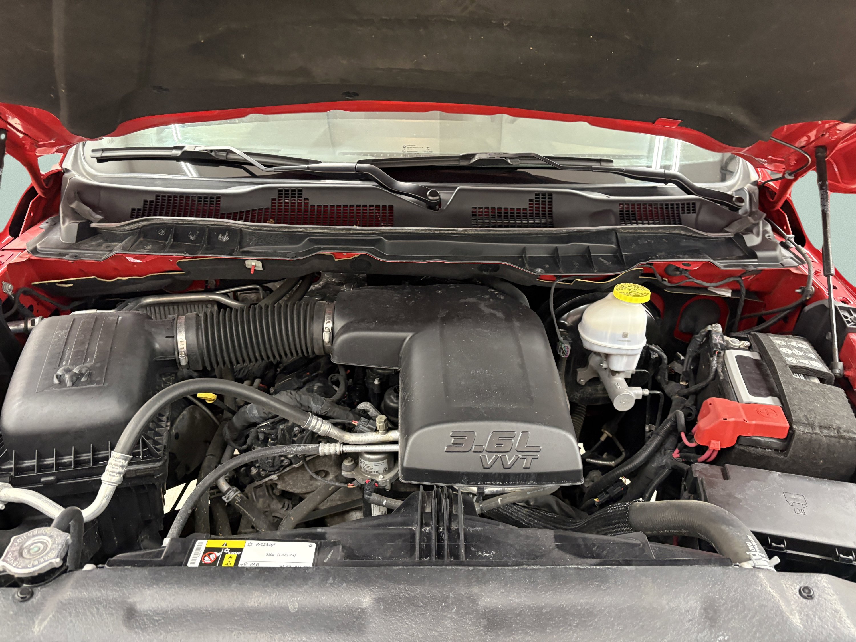 Used 2024 RAM 1500 Warlock RWD image 9