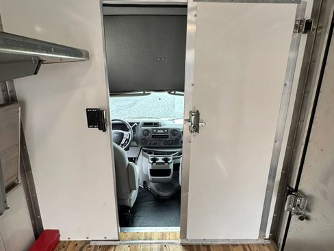 Used 2021 Ford E-350 and Econoline 350 Super Duty w/ Power Windows & Locks Group RWD image 21