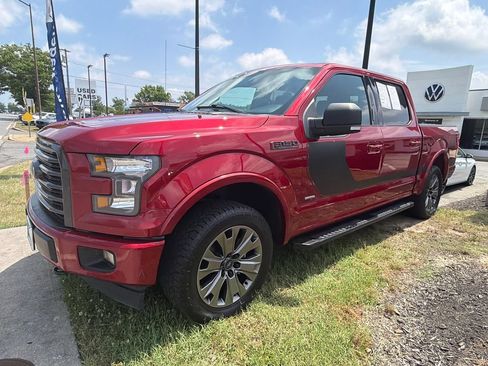 Used 2017 Ford F150 XLT w/ Equipment Group 302A Luxury AWD/4WD image 2