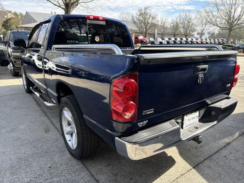 Used 2007 Dodge Ram 1500 Truck SLT image 5