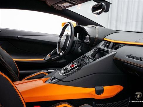 Used 2019 Lamborghini Aventador S AWD/4WD image 50