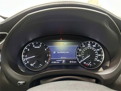 Used 2023 INFINITI QX50 Luxe image 16