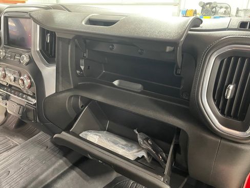 Used 2022 GMC Sierra 1500 SLE w/ Driver Alert Package II image 24