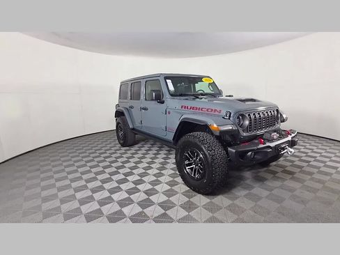 Used 2026 Jeep Wrangler Unlimited Rubicon AWD/4WD image 34
