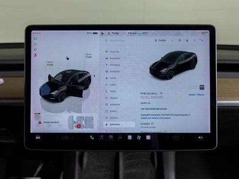 Used 2022 Tesla Model Y Performance AWD/4WD image 38