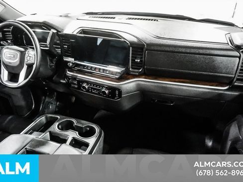 Used 2025 GMC Sierra 1500 SLT RWD image 17