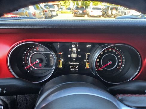 Used 2020 Jeep Gladiator Rubicon w/ Uconnect 4C Nav & Sound Group image 45