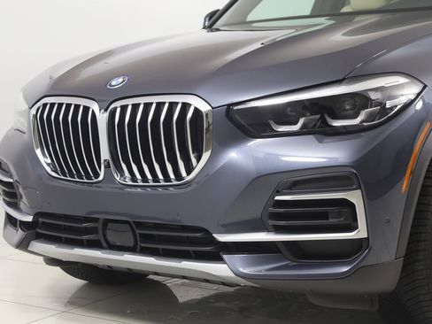 Used 2022 BMW X5 xDrive45e image 65