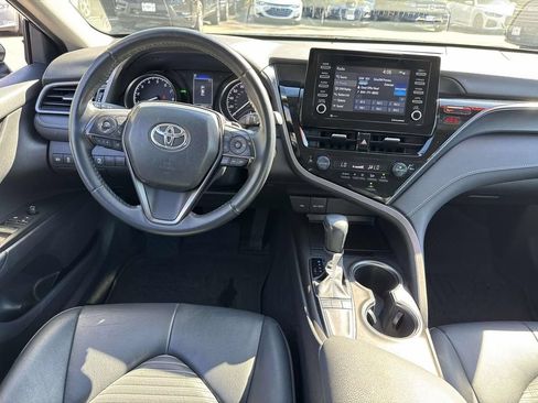 Used 2024 Toyota Camry SE w/ Convenience Package FWD image 16