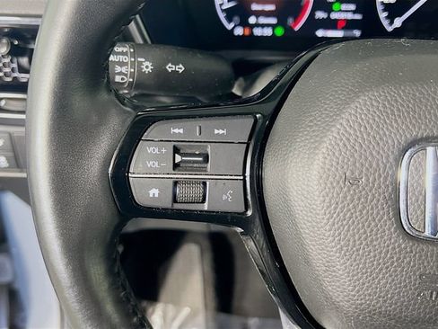 Used 2024 Honda CR-V EX-L image 17