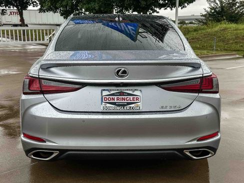 Used 2024 Lexus ES 350 w/ Ultra Luxury Package FWD image 4