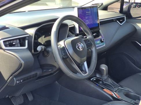 Used 2025 Toyota Corolla XSE image 10