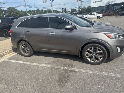 Used 2016 Kia Sorento SX FWD image 7