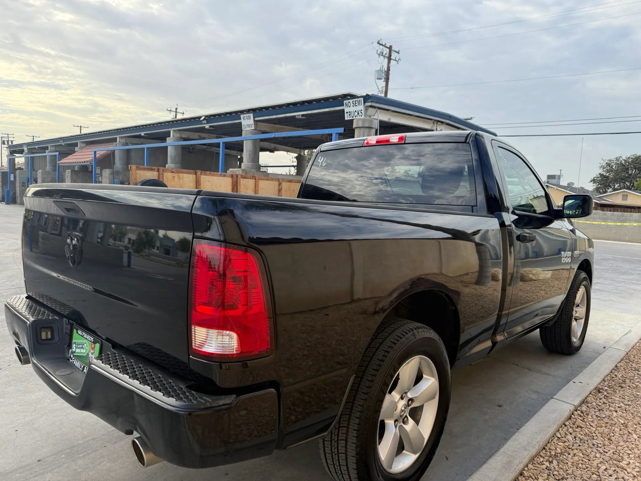 Used 2013 RAM 1500 Express RWD image 4
