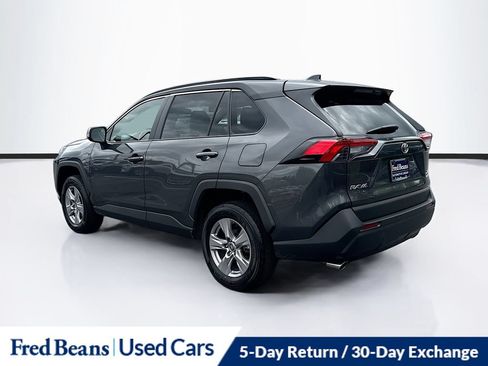 Used 2025 Toyota RAV4 XLE AWD/4WD image 7