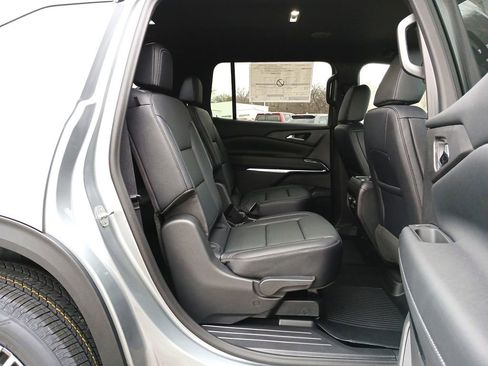 New 2026 Chevrolet Traverse LT w/ Driver Confidence Package image 28