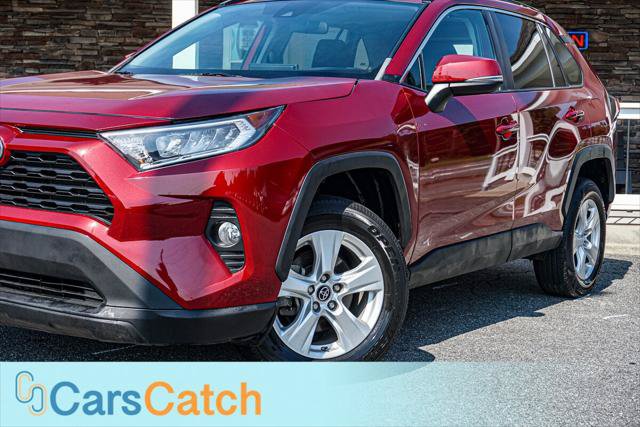 Used 2019 Toyota RAV4 XLE FWD image 6