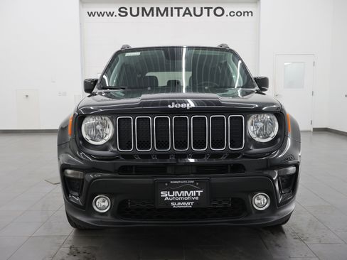Used 2019 Jeep Renegade Latitude AWD/4WD image 21