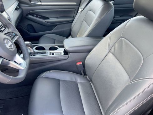 Used 2025 Nissan Altima 2.5 SL image 22