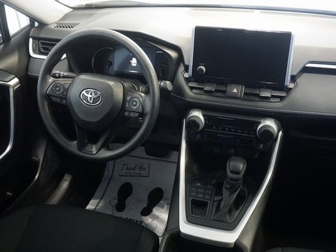Certified 2025 Toyota RAV4 LE image 26