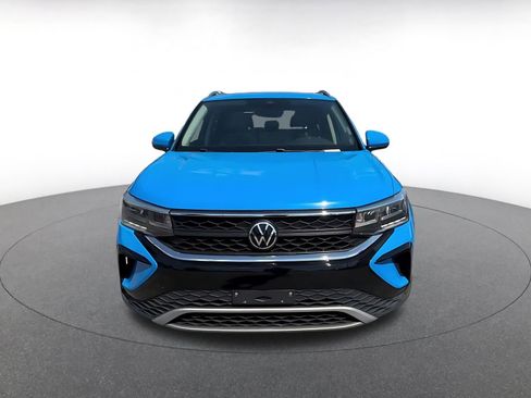 Used 2022 Volkswagen Taos SE AWD/4WD image 4