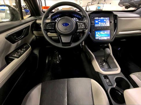 Certified 2025 Subaru Forester image 5