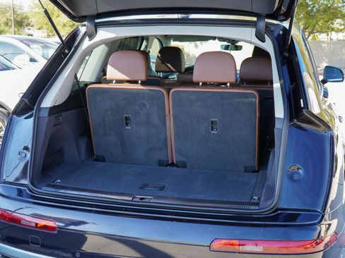 Used 2019 Audi Q7 3.0T Prestige w/ Prestige Package image 8