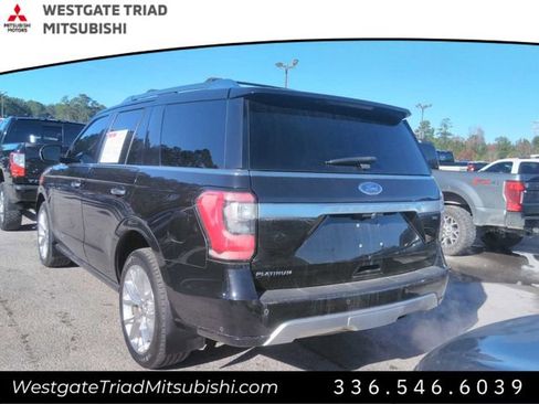 Used 2019 Ford Expedition Platinum image 3