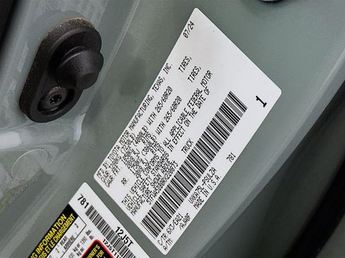 Used 2024 Toyota Tundra Limited w/ TRD Off-Road Package image 12