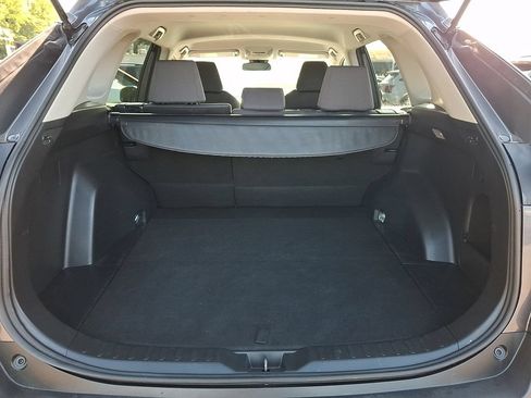 Used 2020 Toyota RAV4 XLE AWD/4WD image 28