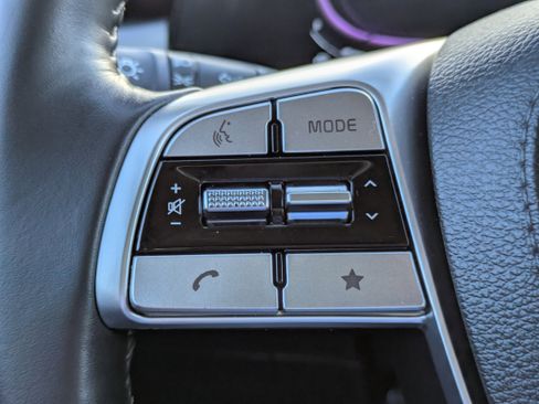 Used 2025 Kia Telluride S image 19