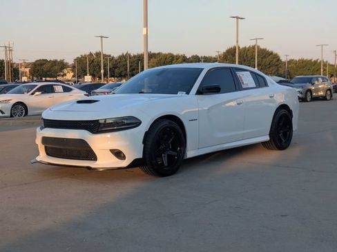 Used 2022 Dodge Charger R/T w/ Blacktop Package RWD image 10