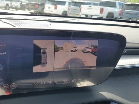 New 2026 Buick Enclave Avenir w/ Super Cruise Package FWD image 22