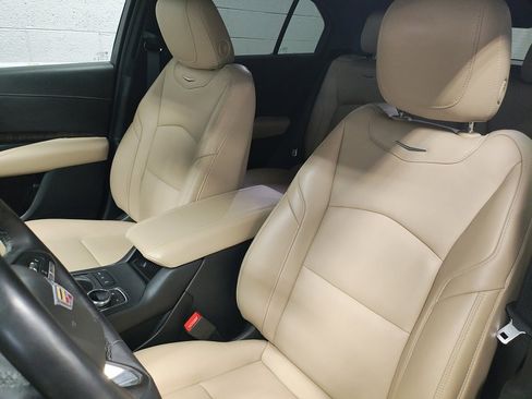 Used 2024 Cadillac XT4 Premium Luxury image 26
