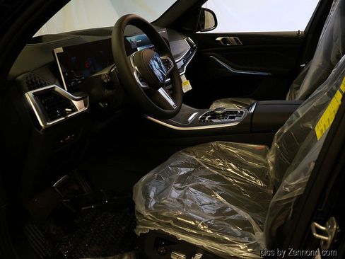 New 2026 BMW X5 xDrive50e w/ M Sport Package image 12