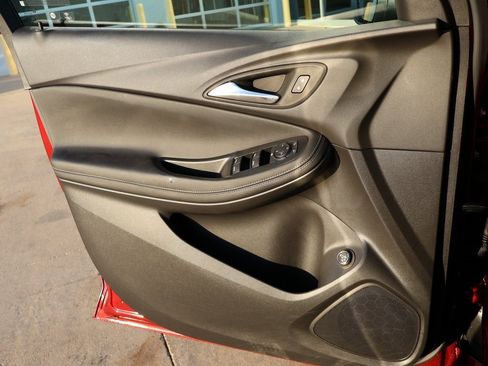 Used 2023 Buick Encore GX Select w/ Sport Touring Package image 36