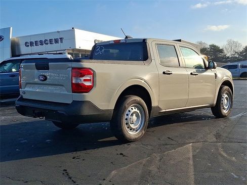 New 2025 Ford Maverick XL image 7