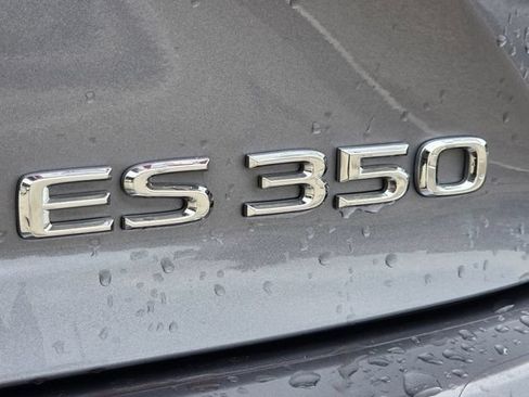 Used 2014 Lexus ES 350 w/ Luxury Package FWD image 9