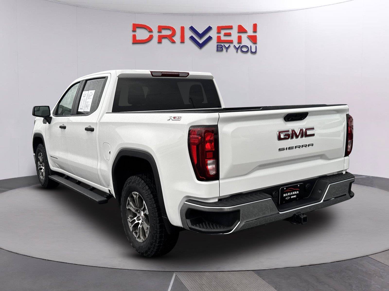 Used 2025 GMC Sierra 1500 Pro w/ Pro Value Package AWD/4WD image 6