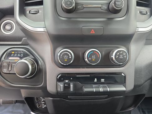 Used 2019 RAM 2500 Big Horn AWD/4WD image 24