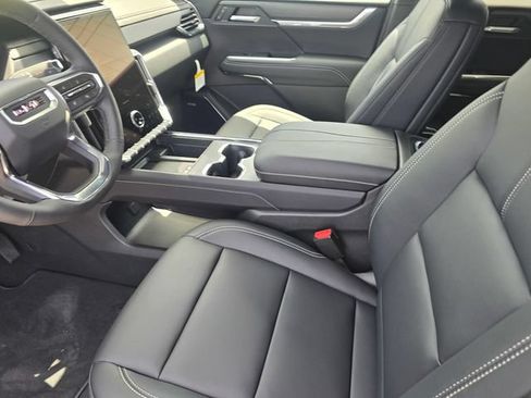 New 2026 GMC Acadia Elevation w/ Elevation Premium Package FWD image 15