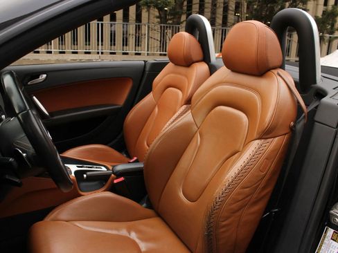 Used 2013 Audi TTS 2.0T Prestige AWD/4WD image 14