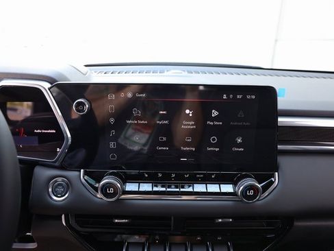 New 2026 GMC Canyon Elevation w/ Convenience Package image 16