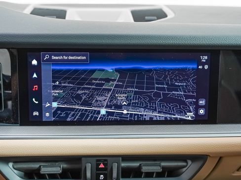 New 2026 Porsche Cayenne image 24