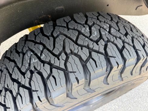 Used 1996 Toyota Land Cruiser image 20