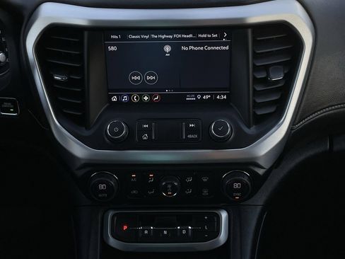 Used 2023 GMC Acadia SLE w/ Driver Convenience Package image 16